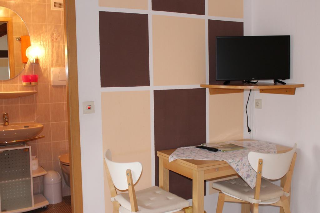 Gasthof Zur Post Zwiefalten Szoba fotó